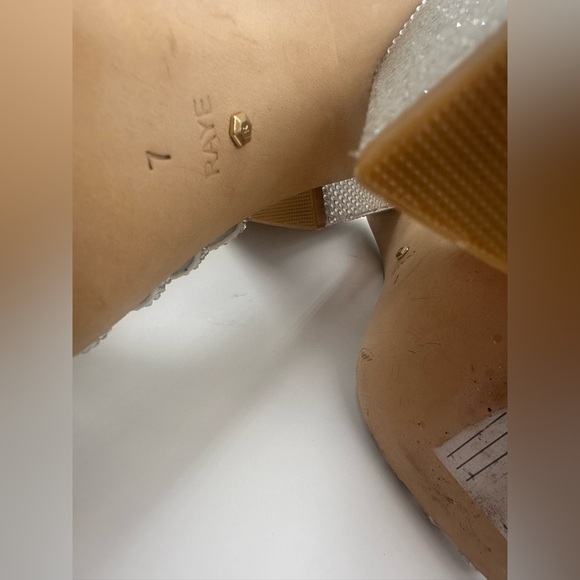 RAYE Silver White Mule Slides Square Toe Heel Wide Tapered Strap Size 7 Zappa - Picture 8 of 10